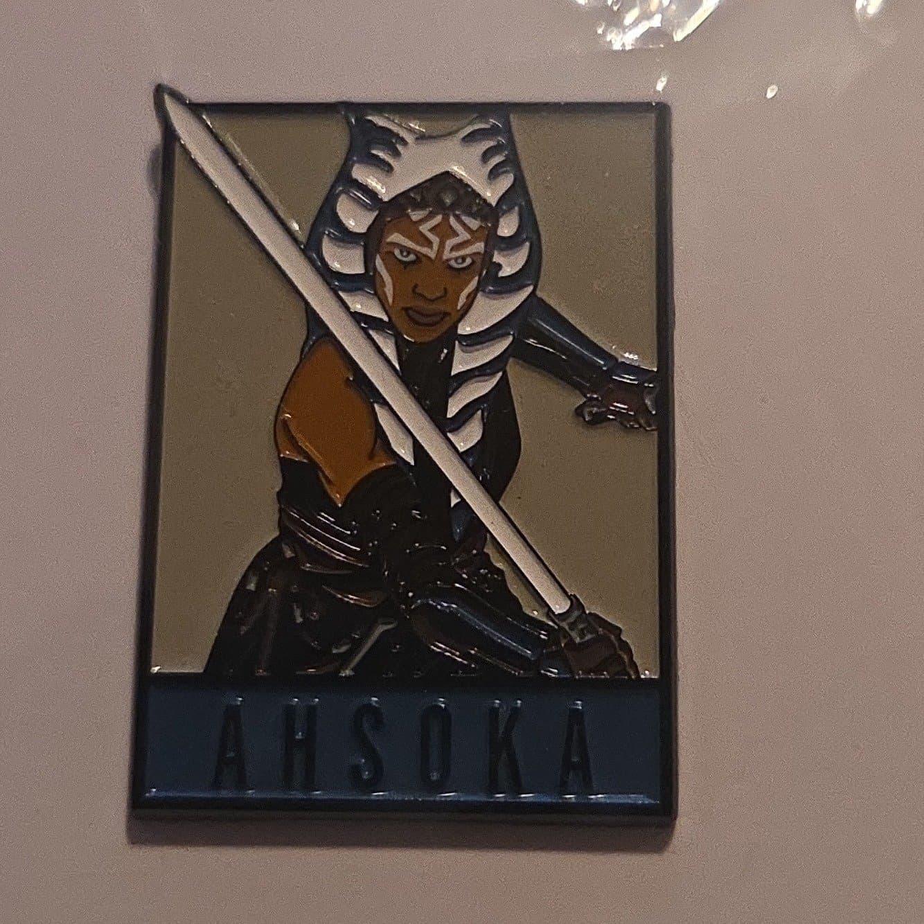 Ahsoka Tano Portrait Pin with Name front