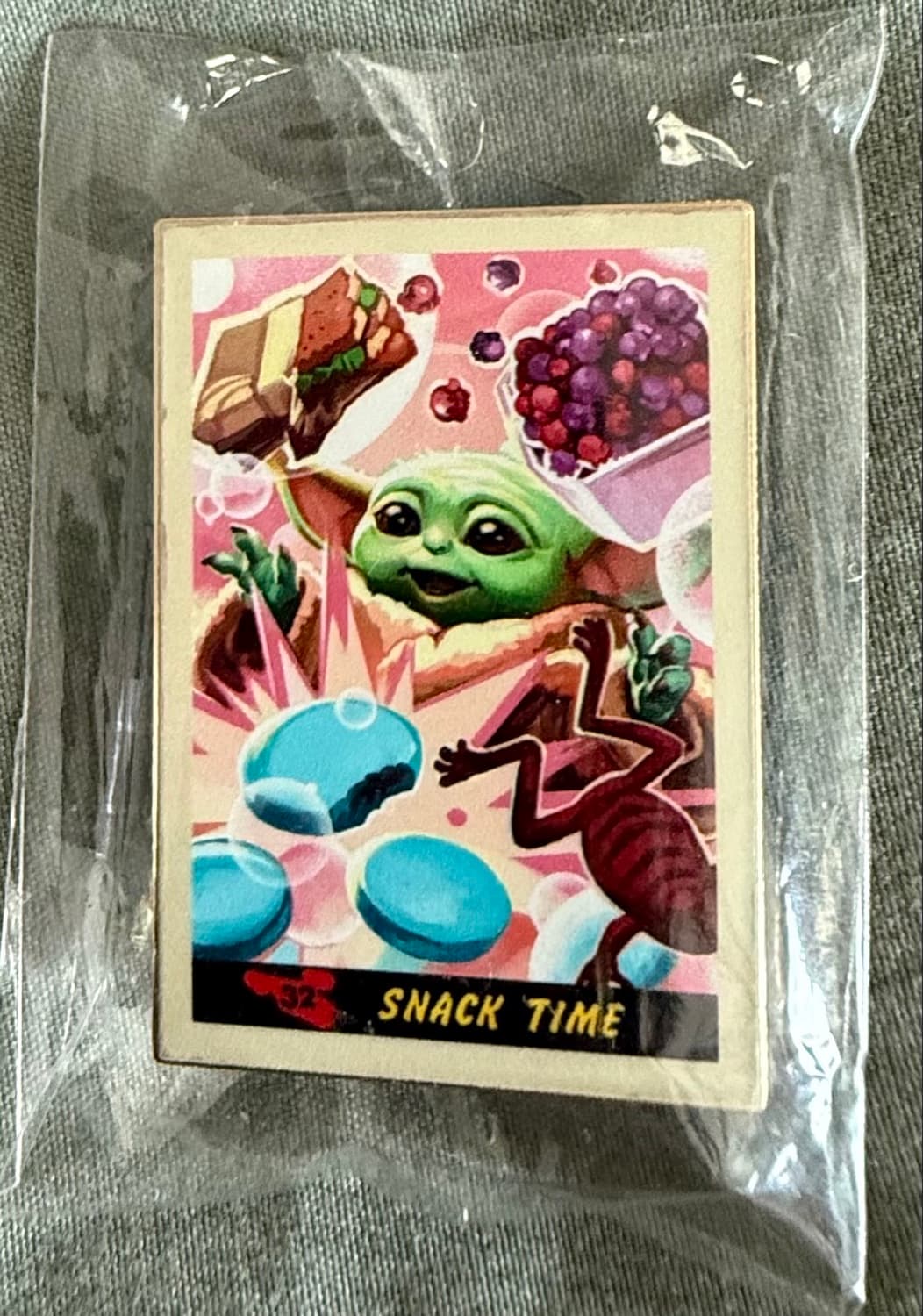 The Child - Grogu Snack Time Pin front