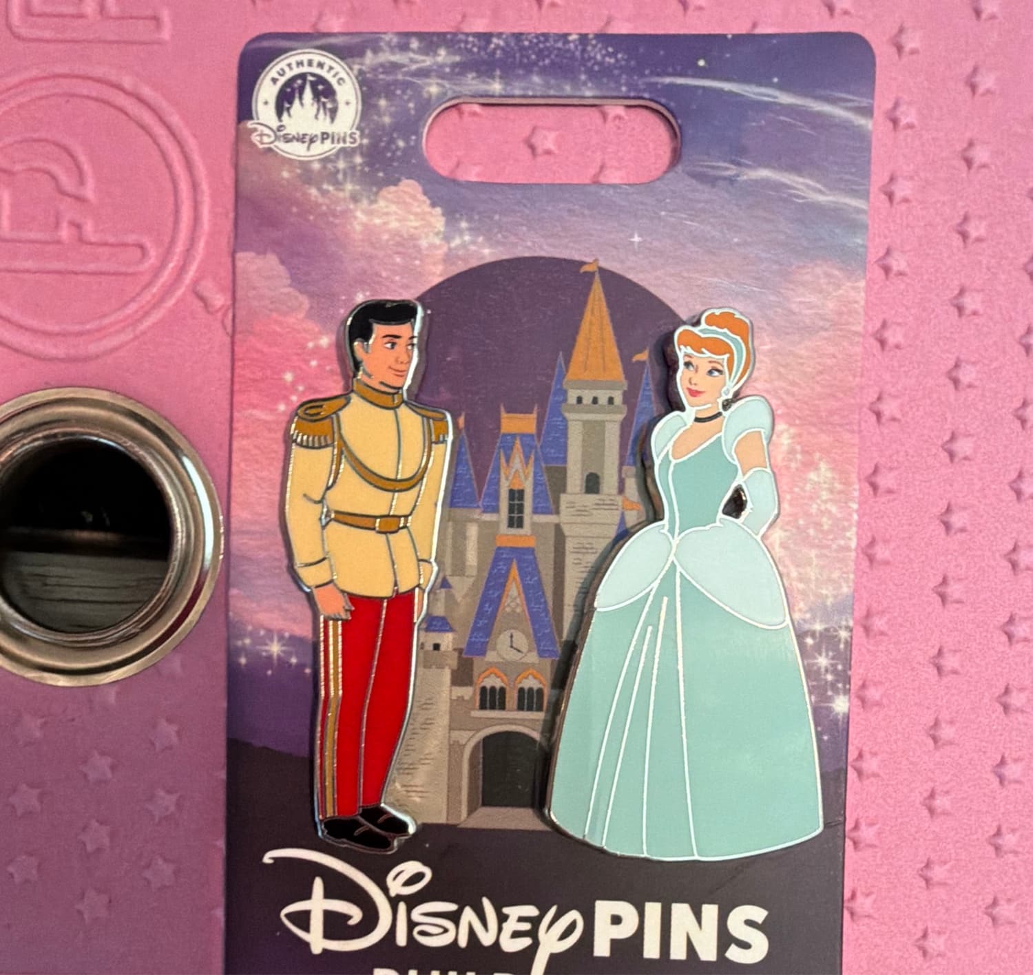 Cinderella and Prince Charming Build-A-Pin Set