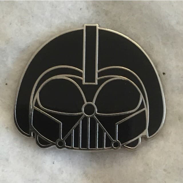 Tsum Tsum Star Wars Mystery Set 1 - Darth Vader front