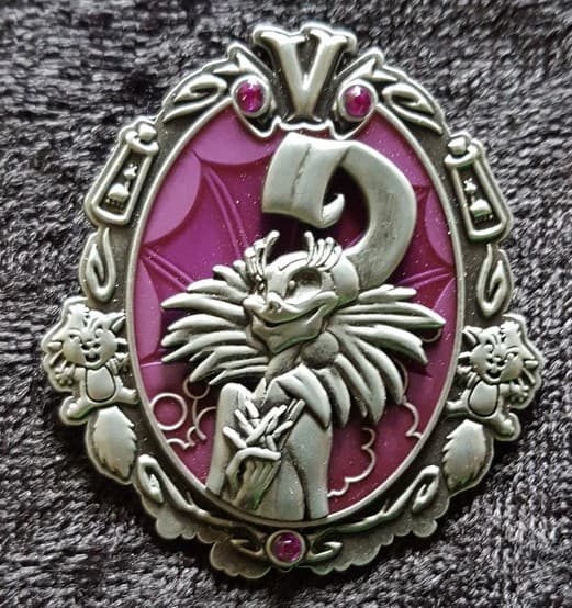 Wonderfully Wicked - Pin of the Month Collection - Yzma