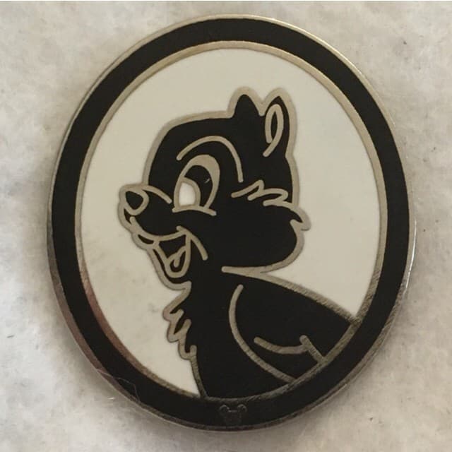 Hidden Mickey 2008 DLR - Silhouettes - Chip front