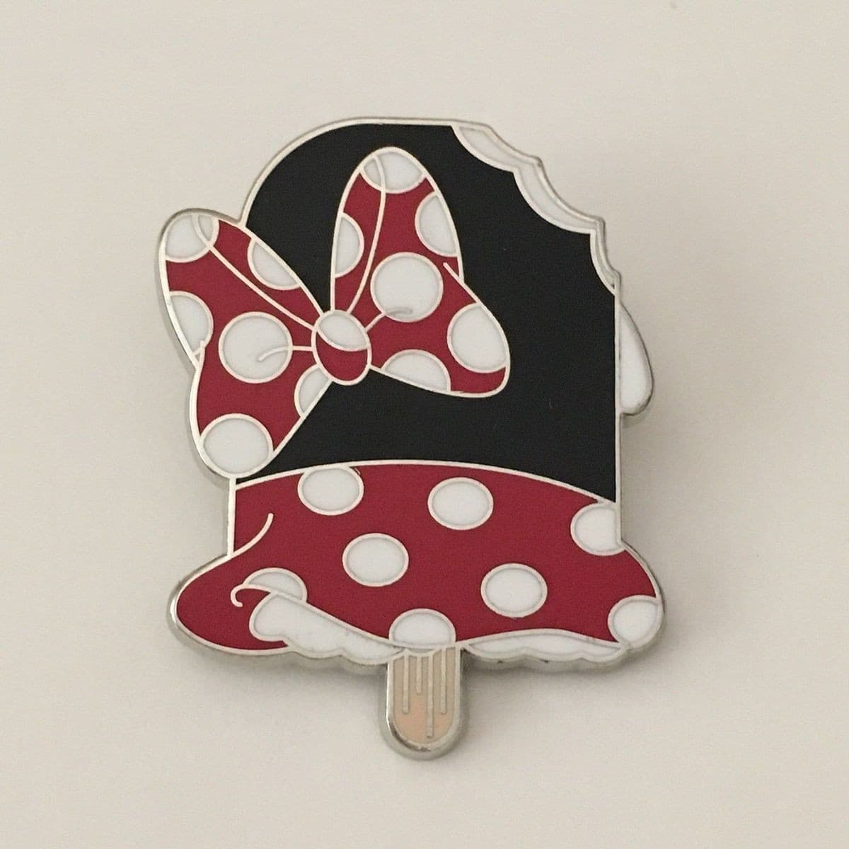 Minnie Mouse Ice Cream Bar front