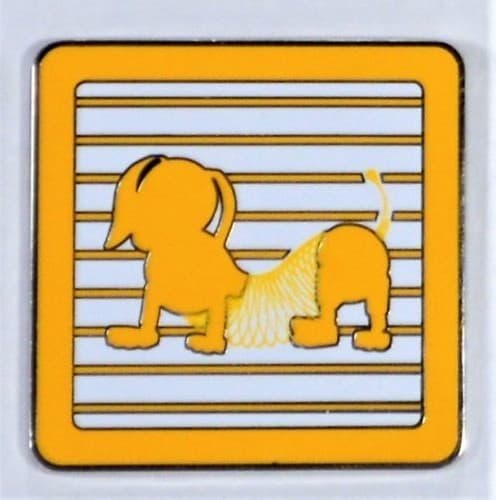 Toy Story Land Mystery Set - Slinky Dog front