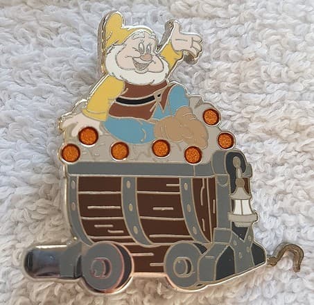 Seven Dwarfs Mystery Collection - Happy front