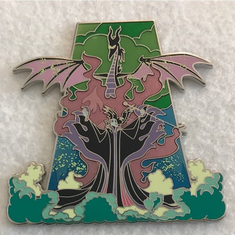 Park Pack Sleeping Beauty - Maleficent (Green Clouds)