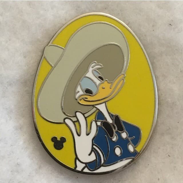 Hidden Mickey 2014 DLR - Birds - Donald Duck