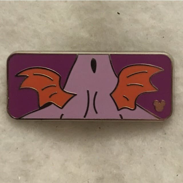 Hidden Mickey 2010 WDW - Figment - Wings