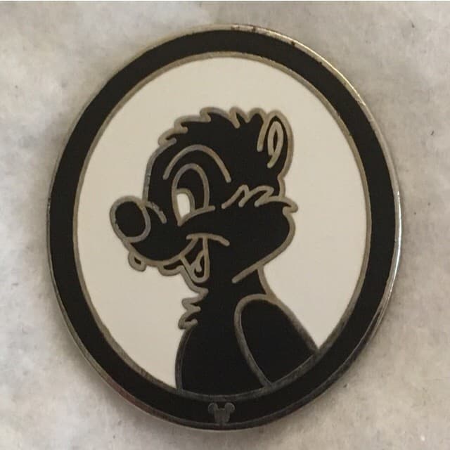 Dale Character Silhouette front